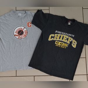 1 LOT OF 2 VINTAGE "SLAPSHOT" SHIRTS.JOHNSTOWN CHIEFS/ BULLDOGS.DUNLOP/McCRACKEN